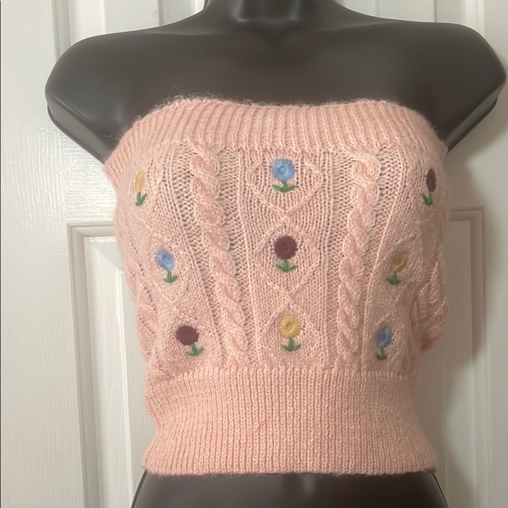 Zara Pink Knit Crop Top with Floral Embroidery